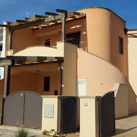 023 E 024 Tulipano Di Salentoinvacanzacom * Torre Pali