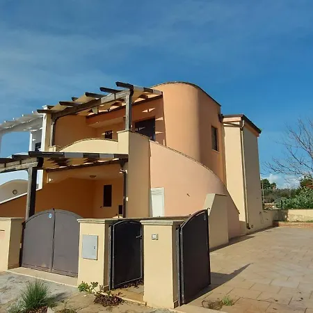 023 E 024 Tulipano Di Salentoinvacanzacom * Torre Pali